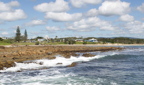 Arrawarra Headland - Attractions Perth 3