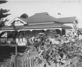 Crawford House - Attractions Perth 2