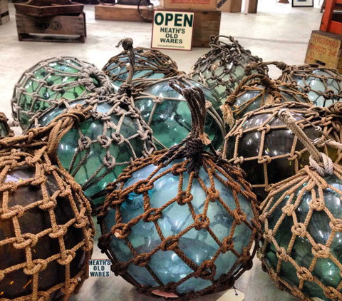 Heaths Old Wares, Collectables & Industrial Antiques - Attractions Perth 3