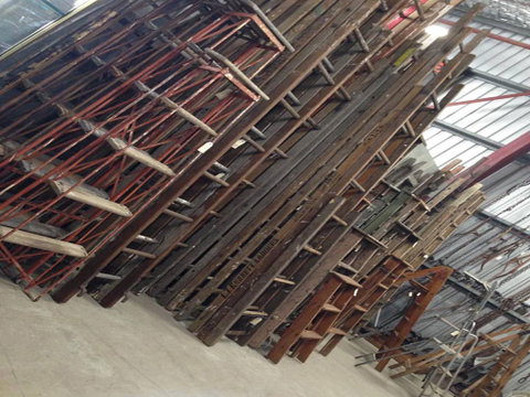 Heaths Old Wares, Collectables & Industrial Antiques - Attractions Perth 8