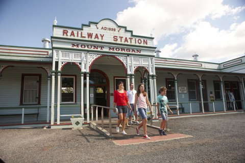 Rockhampton To Carnarvon Gorge Four Night Drive - Attractions Perth 4