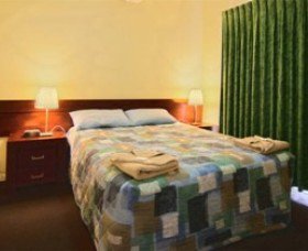 Cable Beachside Villas - Attractions Perth 5