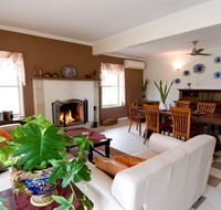 Villa Cavour Bed and Breakfast - Attractions Perth