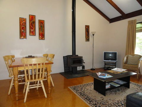 Tinglewood Cabins - Attractions Perth 0