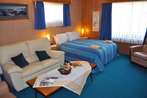 Sages Haus Bed And Breakfast - Attractions Perth 3