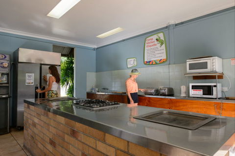 BIG4 Adventure Whitsunday Resort - Attractions Perth 22
