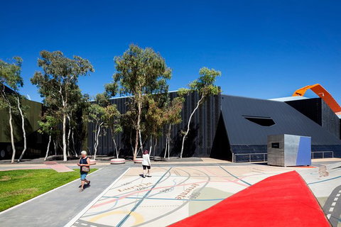 Museum Highlights Tour | 1pm Daily - Attractions Perth 1