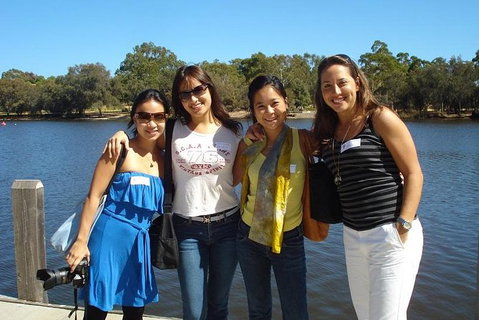 1/2 Day Swan Valley Wine Cheese & Chocolate Tour Inc Afternoon Cruise To Perth - Attractions Perth 1