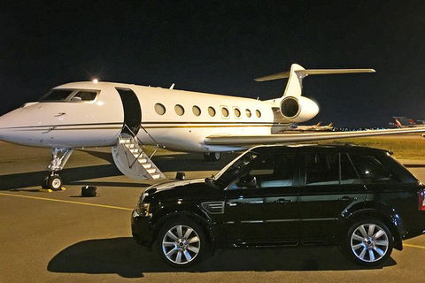 Chauffeured Airport Transfer By Luxury Vehicle - Attractions Perth 1