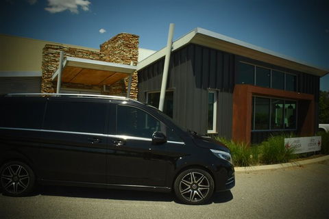 Chauffeured Airport Transfer By Luxury Vehicle - Attractions Perth 8