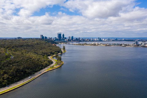 Stand Up Paddle Boarding - 2 Person Lesson - 1 Hour - Attractions Perth 7
