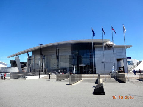 Perth Hop-On Hop-Off Bus Tour - Attractions Perth 5