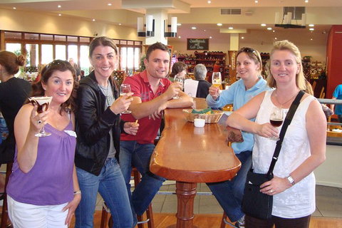 Wine Tasting Day Trip And Swan Valley River Cruise To Perth - Attractions Perth 4