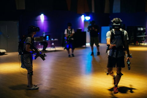 Free Roam VR Experience - Ready Team One - Attractions Perth 1