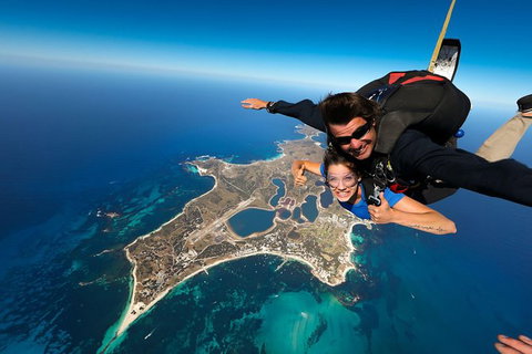 Rottnest Skydive + Hillarys Ferry Package - Attractions Perth 7