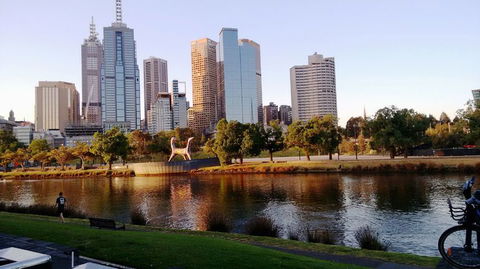 Melbourne Highlights With Brighton Beach And St Kilda Tour - Attractions Perth 2