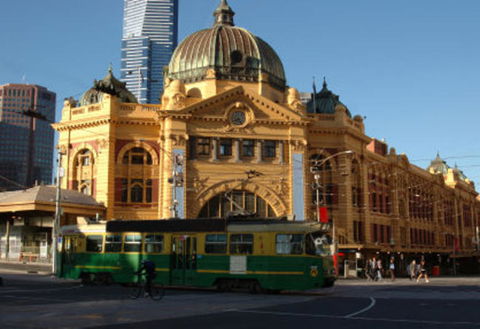 Melbourne Highlights With Brighton Beach And St Kilda Tour - Attractions Perth 11