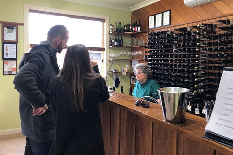 Regional Tastes - Wine & Beer Tour - Attractions Perth 4