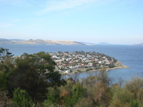 Hobart Half-Day Sightseeing Coach Tram Tour - Attractions Perth 15
