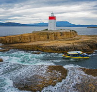 Hobart Sightseeing Cruise including Iron Pot Lighthouse - Attractions Perth