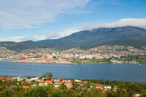Hobart Shore Excursion: Scenic Highlights Tour - Attractions Perth 2