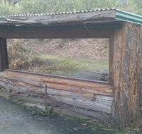 Devil Hide Overnight stay 495 for up to 3 people - Attractions Perth