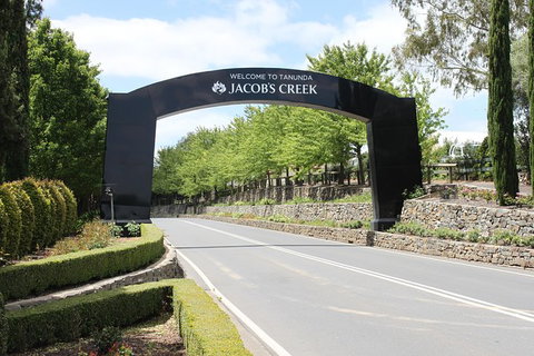 Private Barossa Valley Wine Region Tour From Adelaide - Attractions Perth 2
