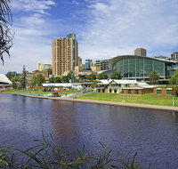 Adelaide City Tour with Optional River Cruise and Adelaide Zoo Admission - Attractions Perth