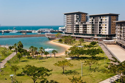 Darwin Hop-on Hop-off Bus Tour - Attractions Perth 4