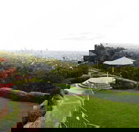 Personal Private Chauffeur driven Guided Tours - Attractions Perth