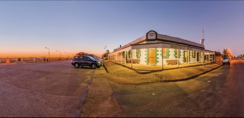 Far West Adventure Drive - Attractions Perth 0
