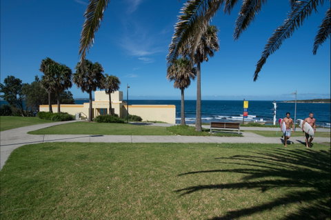 Oak Park Beach Cronulla - Attractions Perth 1