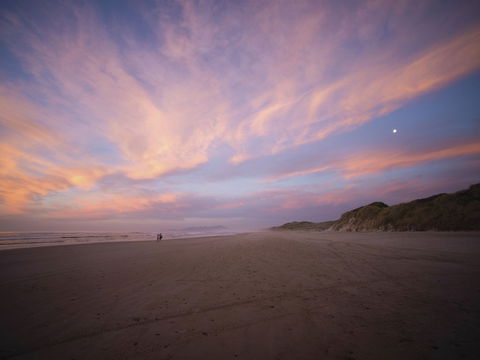 Strahan - Attractions Perth 2