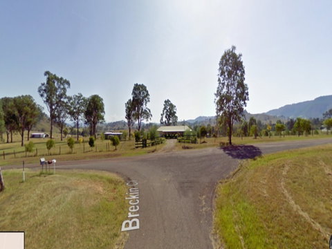 Torryburn - Attractions Perth 1