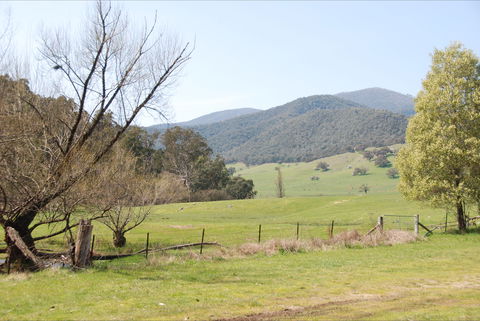 Banimboola Creek Rest Area - Attractions Perth 0