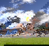 Goulburn and District Racing Club - Attractions Perth