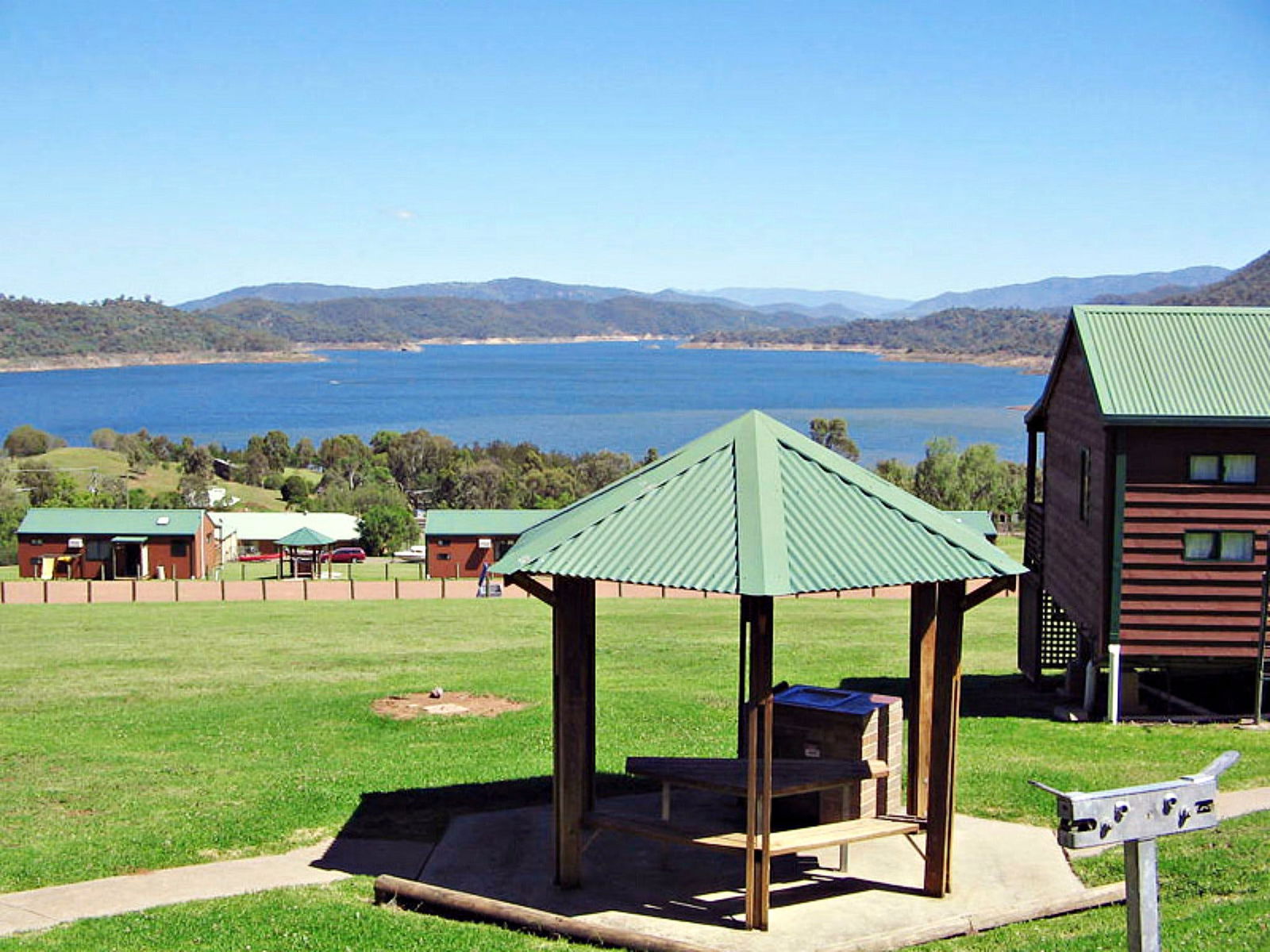 Segenhoe NSW Attractions Perth