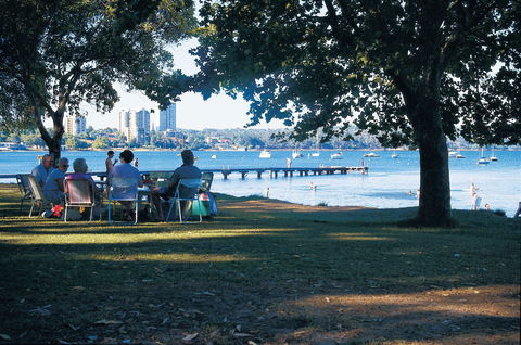 Matilda Bay Reserve - Attractions Perth 0