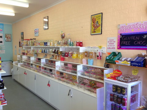 The Pier View Lolly Shop - Attractions Perth 0