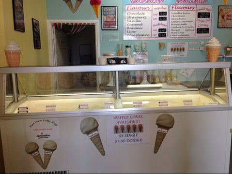 The Pier View Lolly Shop - Attractions Perth 2