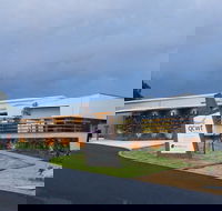 Varias Restaurant and Function Centre at the Queensland College of Wine Tourism - Attractions Perth