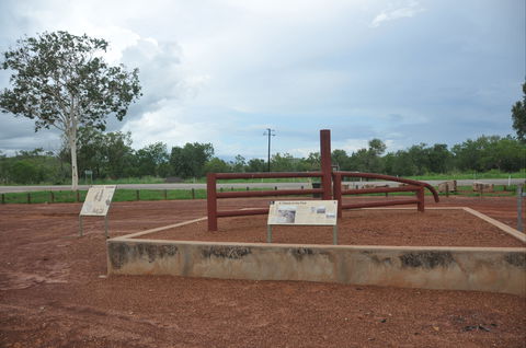 Durack Memorial - Attractions Perth 0