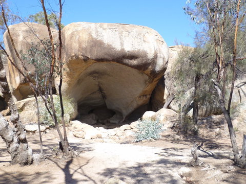 Hippo's Yawn - Attractions Perth 0