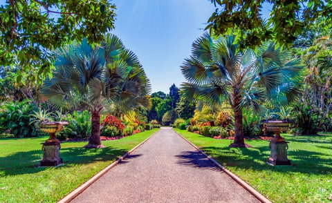 Queens Gardens - Attractions Perth 1