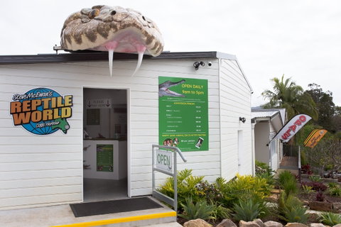 Steve McEwan's Reptile World - Attractions Perth 0
