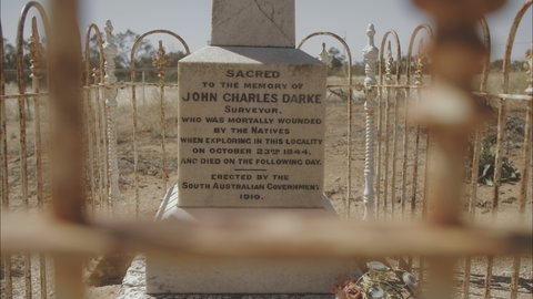 Darke's Grave - Attractions Perth 0