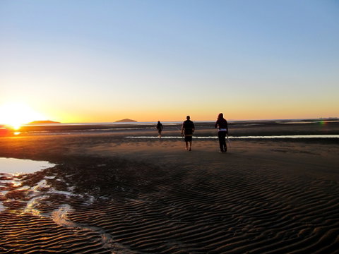 Far Beach - Attractions Perth 0