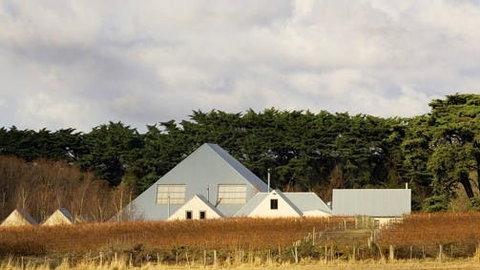 Romsey - Attractions Perth 0