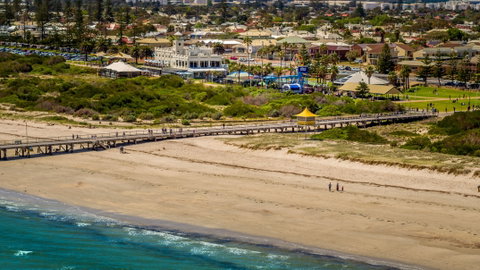Semaphore Beach - Attractions Perth 0