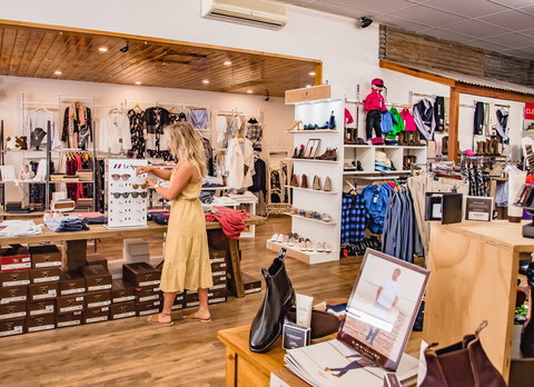 The Country Outfitters - Attractions Perth 1